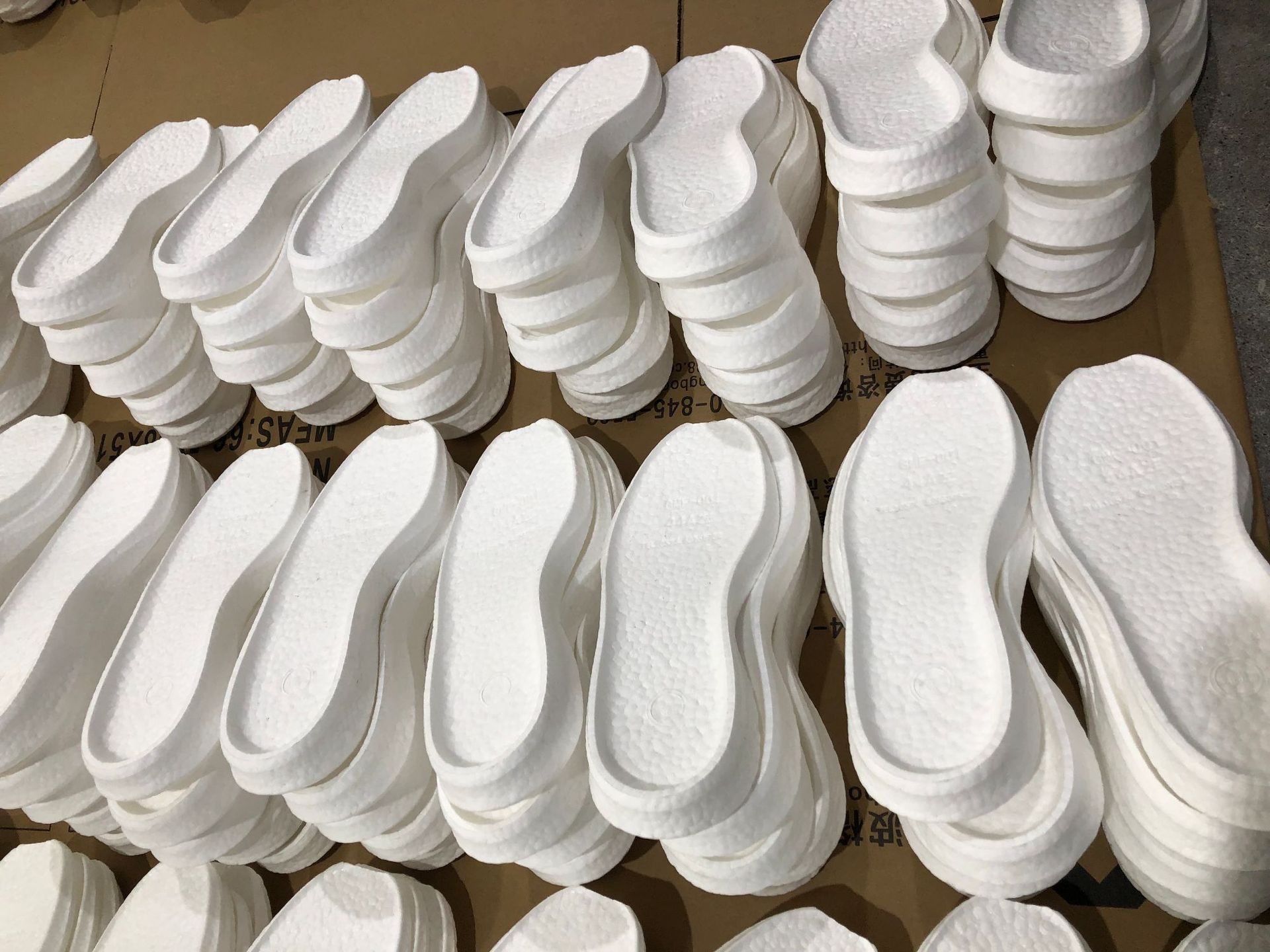 E-TPU爆米花鞋底帶橡膠大底